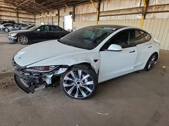 2024 Tesla Model 3 5YJ3E1EAXRF730521