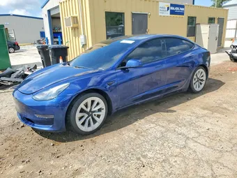2022 Tesla Model 3 5YJ3E1EA8NF369879