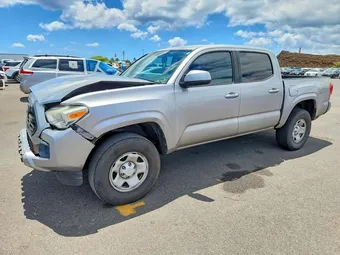 2017 Toyota Tacoma 5TFAX5GN8HX075255