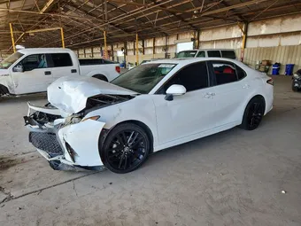 2018 Toyota Camry 4T1B11HK9JU612883