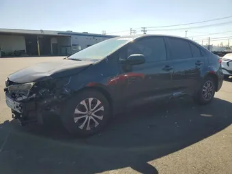 2022 Toyota Corolla JTDEAMDE5NJ050121