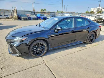 2025 Toyota Camry Hybrid 4T1DAACK9SU021969