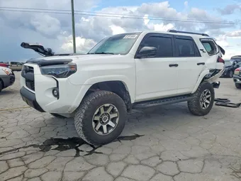2024 Toyota 4Runner JTERU5JR1R6258104