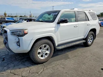 2018 Toyota 4Runner JTEBU5JRXJ5533111