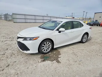 2018 Toyota Camry JTNB11HK4J3002900