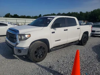2018 Toyota Tundra 5TFEY5F17JX232566