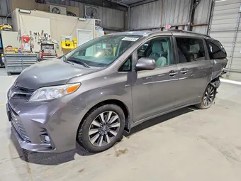 2020 Toyota Sienna 5TDDZ3DC9LS228111