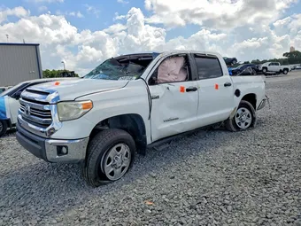 2016 Toyota Tundra 5TFDW5F13GX504847