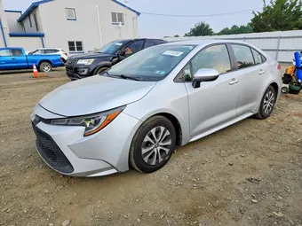 2022 Toyota Corolla JTDEAMDE1NJ050021