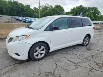 2015 Toyota Sienna 5TDKK3DC4FS539039