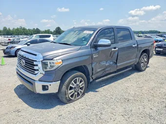2018 Toyota Tundra 5TFAY5F16JX717313