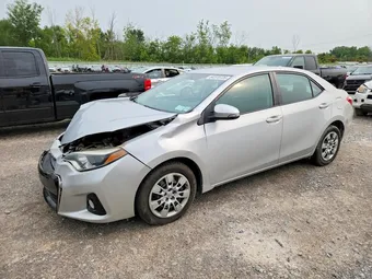 2015 Toyota Corolla 5YFBURHE4FP334029