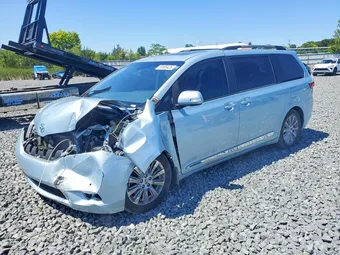 2015 Toyota Sienna 5TDYK3DCXFS643786