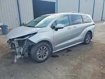 2024 Toyota Sienna 5TDYRKEC5RS198642