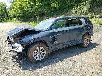 2026 Toyota Grand Highlander 5TDAAAB57TS110786