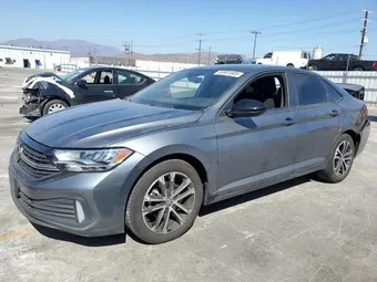 2024 Volkswagen Jetta 3VWBM7BUXRM084549