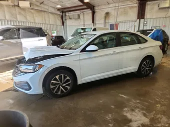 2023 Volkswagen Jetta 3VW5M7BU4PM051038