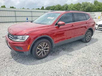 2019 Volkswagen Tiguan 3VV3B7AX0KM073446