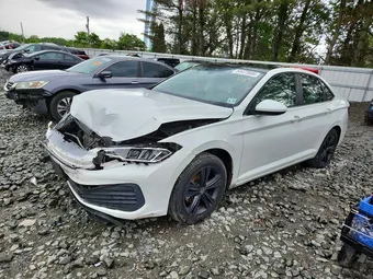 2022 Volkswagen Jetta 3VW7M7BU7NM021571