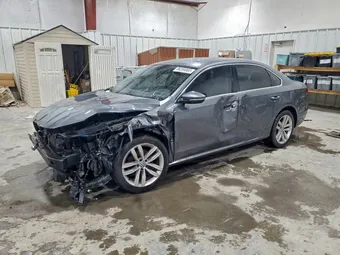 2018 Volkswagen Passat 1VWBA7A31JC021878