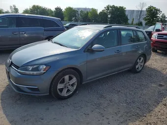 2018 Volkswagen Golf SportWagen 3VWD17AU2JM753047