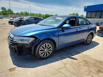 2019 Volkswagen Jetta 3VWCB7BU2KM164640