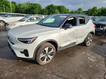 2023 Volvo XC40 YV4ED3UW8P2072621