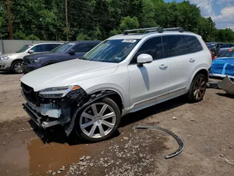 2016 Volvo XC90 YV4A22PL0G1034287