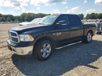 2019 Ram 1500 1C6RR6LT6KS675372