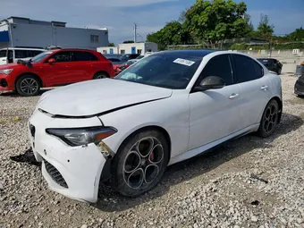 2021 Alfa Romeo ZARFANBN9M7640918