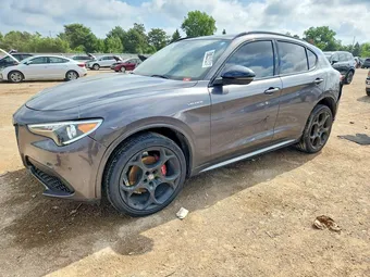 2022 Alfa Romeo ZASPAKBN7N7D42339