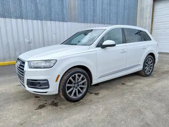 2017 Audi Q7 WA1LHAF76HD053168