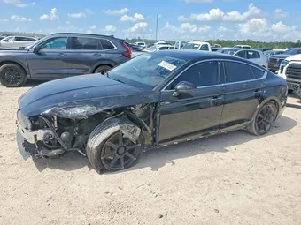 2021 Audi A5 WAUABCF54MA038721
