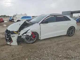 2026 Audi RS Q8 WU1ARBF14TD002162