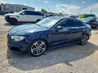 2018 Audi A3 WAUJ8GFFXJ1060829