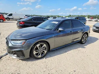 2021 Audi A4 WAUEAAF41MN006303