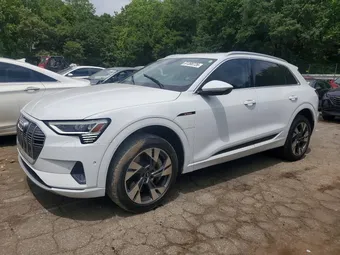 2021 Audi e-tron WA1LAAGEXMB024151