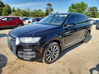 2019 Audi Q7 WA1LHAF77KD023894