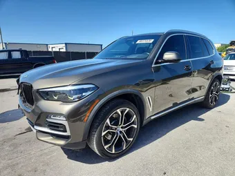 2021 BMW X5 5UXCR4C03M9F58868