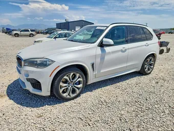 2017 BMW X5 5YMKT6C55H0U39031