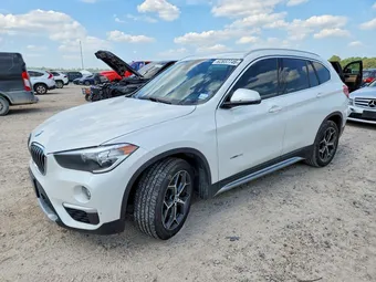 2018 BMW X1 WBXHU7C32J5H45915