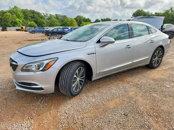 2017 Buick LaCrosse 1G4ZP5SS4HU207926