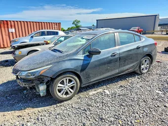2018 Chevrolet Cruze 1G1BE5SM2J7139104