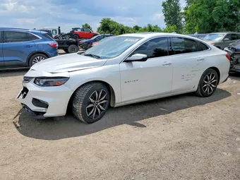 2017 Chevrolet Malibu 1G1ZE5ST4HF188102
