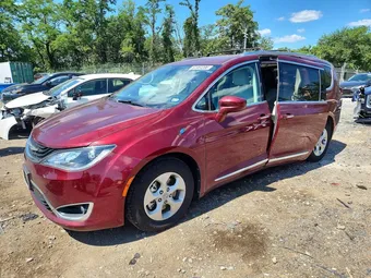 2018 Chrysler Pacifica 2C4RC1L78JR164326 Lot 61984396