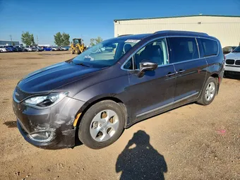 2017 Chrysler Pacifica 2C4RC1EG8HR591755 Lot 60147486