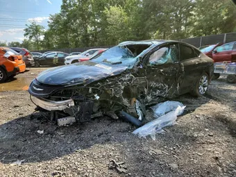 2015 Chrysler 200 1C3CCCDG7FN643247