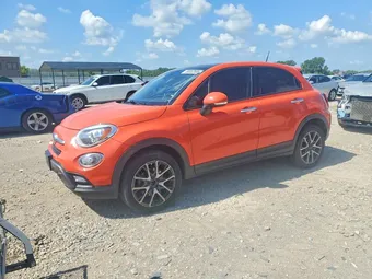 2017 Fiat 500X ZFBCFYCB2HP518964