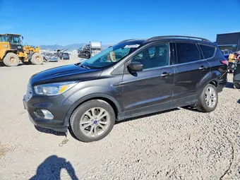 2018 Ford Escape 1FMCU9GD3JUA99479