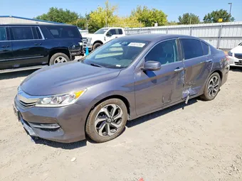 2016 Honda Accord 1HGCR2F88GA033412